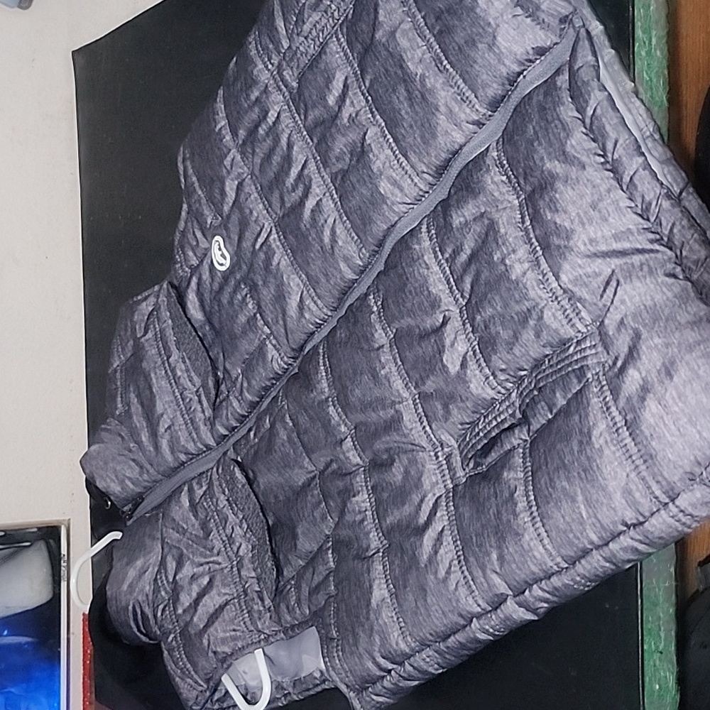 Echo Unlimited vest with hood